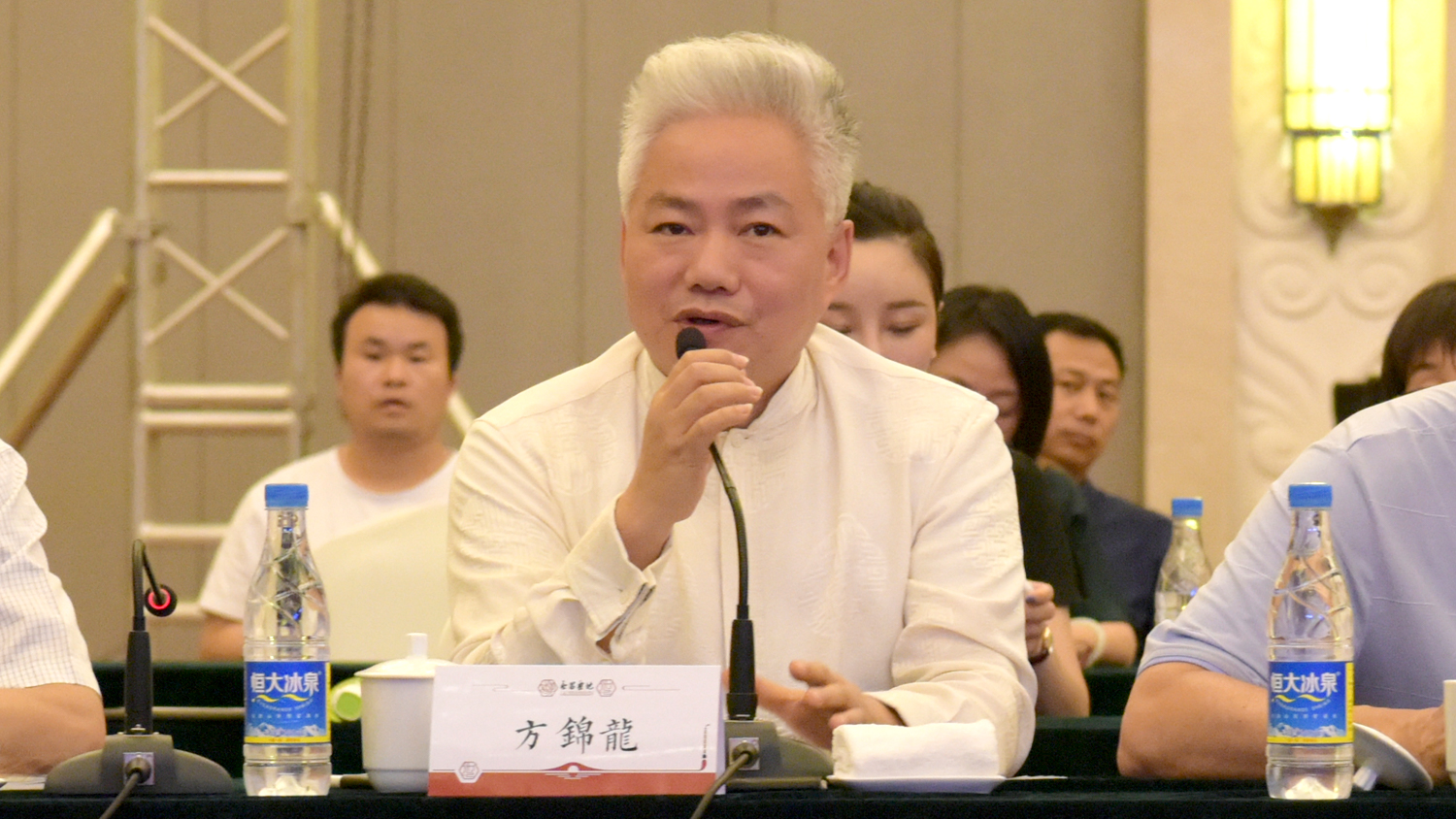 1535342418481027753.jpg 03.jpg