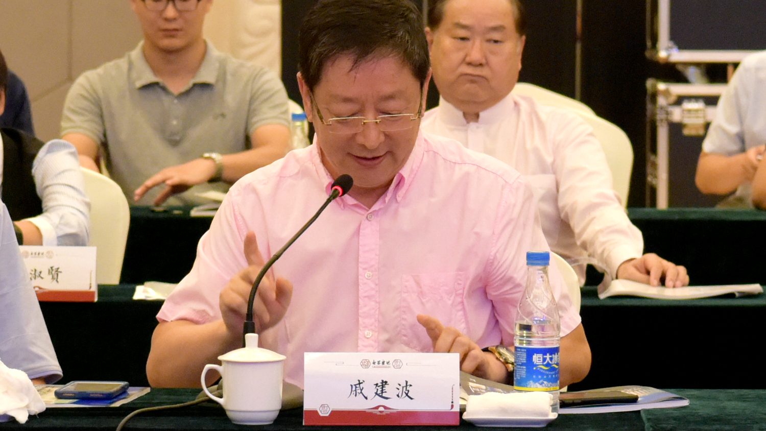 1535342743302092829.jpg 05.jpg